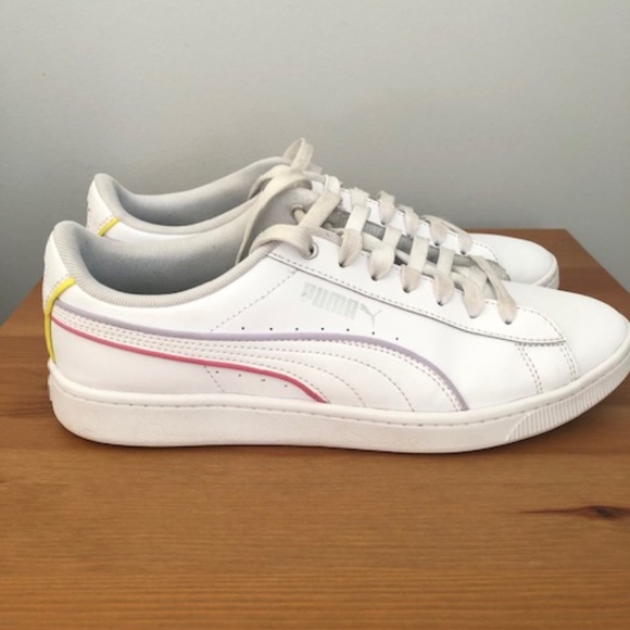 White Puma Shoes - Picture 3 of 4